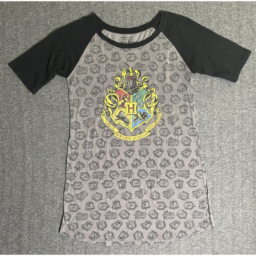 The Wizarding World of HARRY POTTER Draco Slythern Universal Studios T-Shirt L